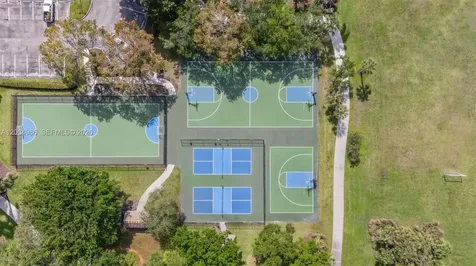 4108 Pine Ridge Lane Weston FL 33331