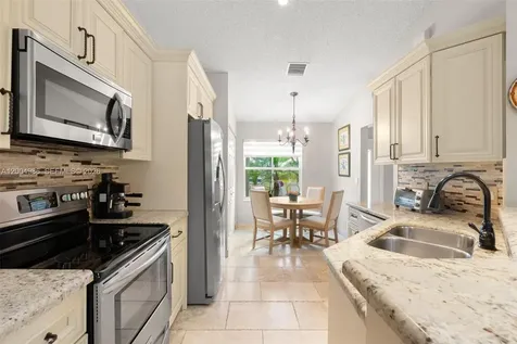 4108 Pine Ridge Lane Weston FL 33331
