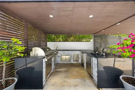 14446 SW 95th Terrace Miami FL 33186