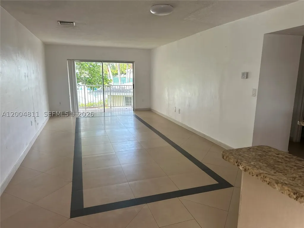 7424 SW 82nd Street Miami FL 33143