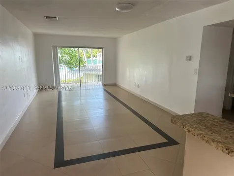7424 SW 82nd Street Miami FL 33143