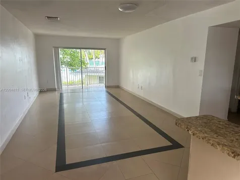7424 SW 82nd Street Miami FL 33143