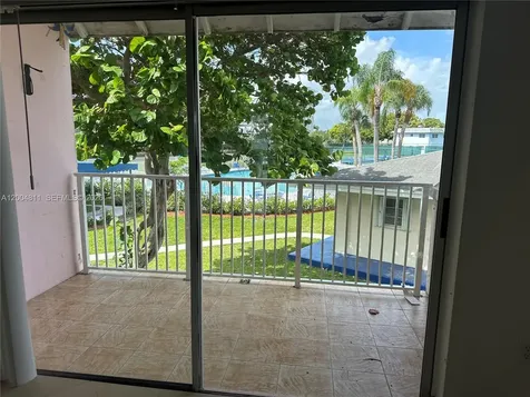 7424 SW 82nd Street Miami FL 33143