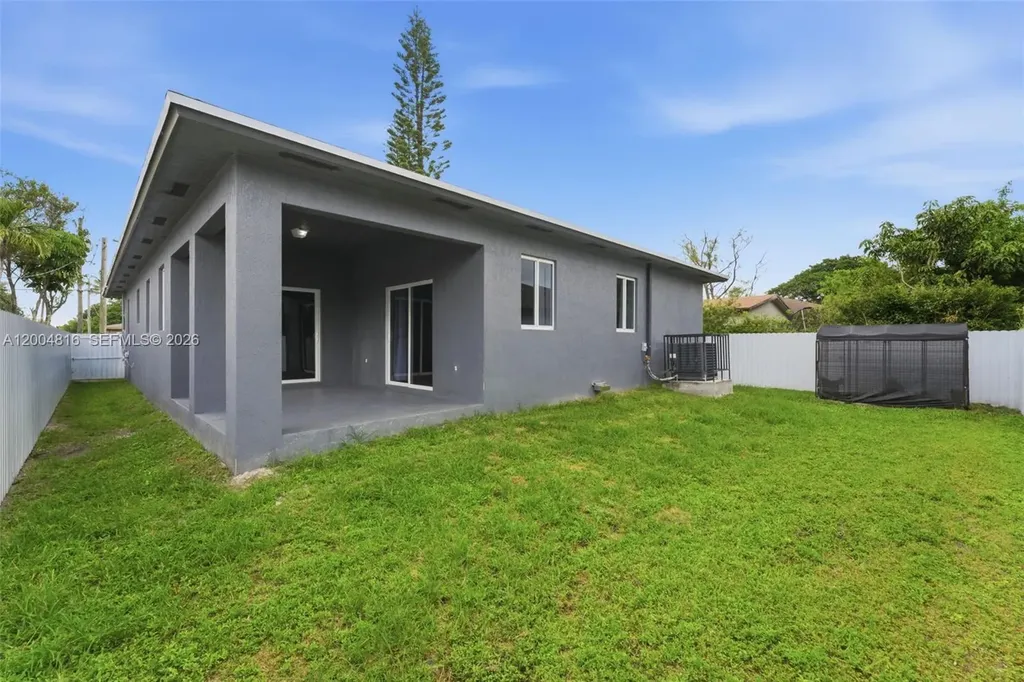 5628 Flagler Street Hollywood FL 33023