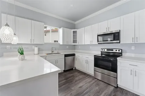 5628 Flagler Street Hollywood FL 33023