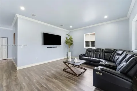 5628 Flagler Street Hollywood FL 33023