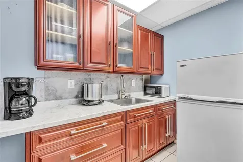 15383 NW 7th Avenue Unincorporated Dade FL 33189