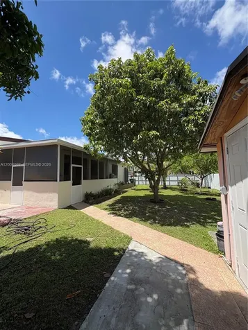 8581 SW 29th Street Miami FL 33155