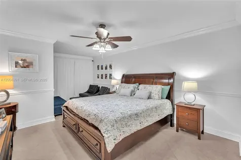6221 Manchester Lane Davie FL 33331