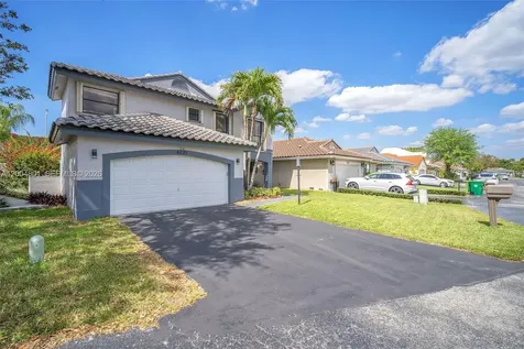 6221 Manchester Lane Davie FL 33331
