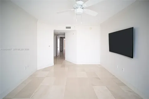 20201 E Country Club Drive Aventura FL 33180