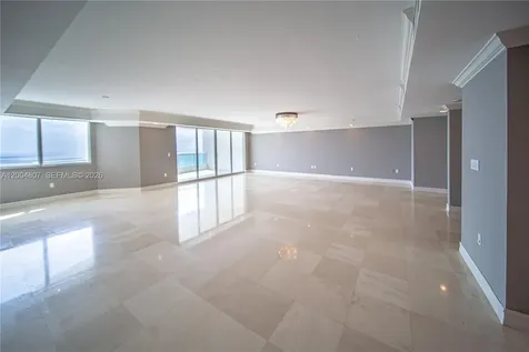 20201 E Country Club Drive Aventura FL 33180