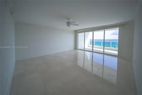 20201 E Country Club Drive Aventura FL 33180