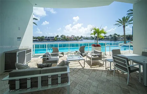20201 E Country Club Drive Aventura FL 33180
