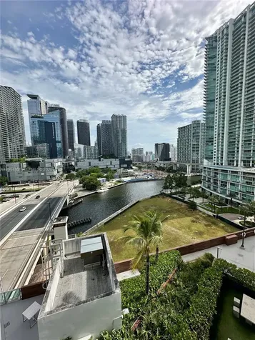 Miami FL 33130