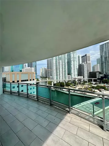 Miami FL 33130