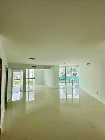 Miami FL 33130