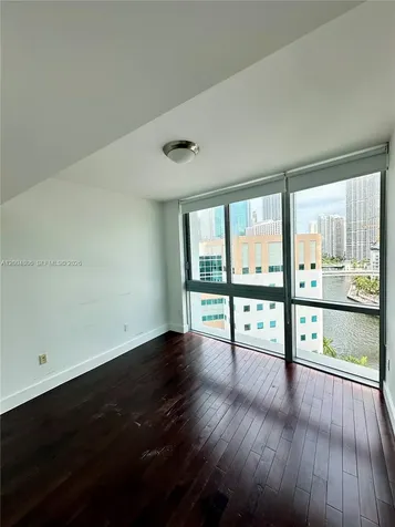 Miami FL 33130