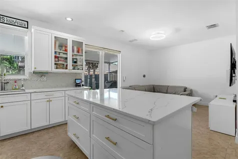13891 SW 39th Terrace Miami FL 33175