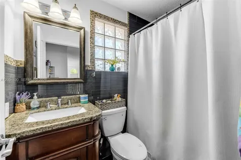 13891 SW 39th Terrace Miami FL 33175