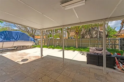 13891 SW 39th Terrace Miami FL 33175