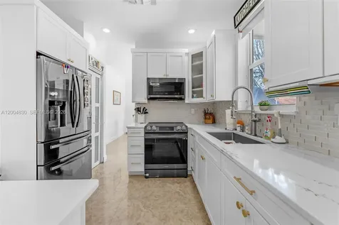 13891 SW 39th Terrace Miami FL 33175