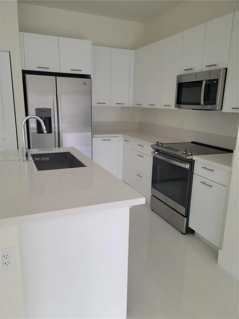 8167 NW 41st Street Doral FL 33166