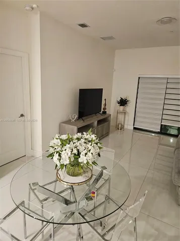 8167 NW 41st Street Doral FL 33166