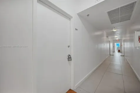 1560 Meridian Avenue Miami Beach FL 33139