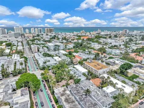 1560 Meridian Avenue Miami Beach FL 33139