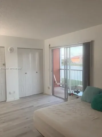 1401 SW 134th Way Pembroke Pines FL 33027