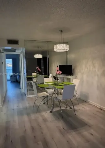 1401 SW 134th Way Pembroke Pines FL 33027