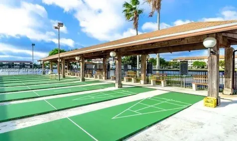 1401 SW 134th Way Pembroke Pines FL 33027