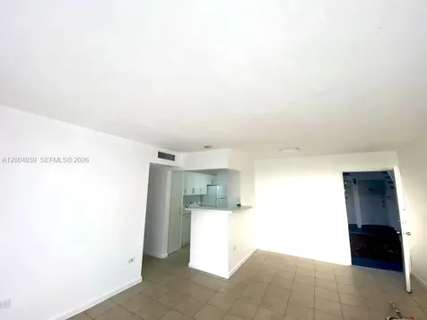 7256 SW 94 Place Miami FL 33173