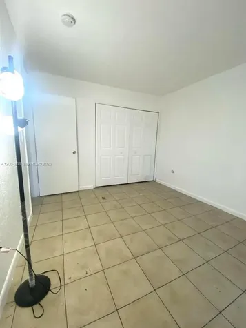 7256 SW 94 Place Miami FL 33173