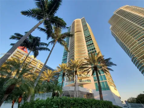 2101 Brickell Avenue Miami FL 33129