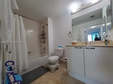 2101 Brickell Avenue Miami FL 33129