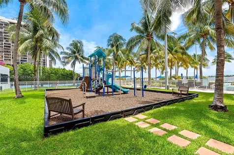 2101 Brickell Avenue Miami FL 33129