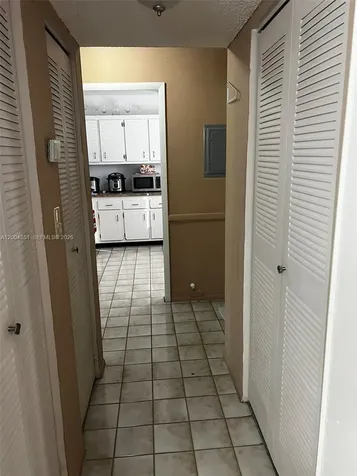 8103 Camino Real Miami FL 33143