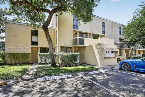 2931 SW 87th Terrace Davie FL 33328