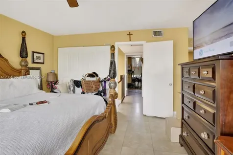 2931 SW 87th Terrace Davie FL 33328