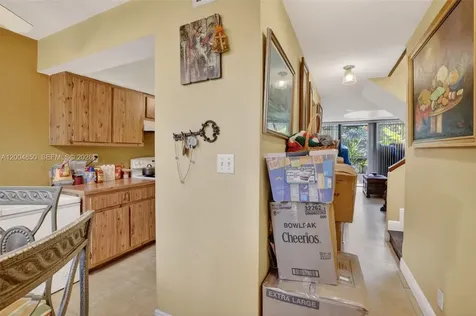 2931 SW 87th Terrace Davie FL 33328