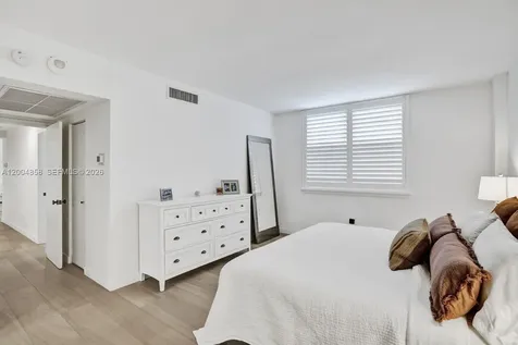 625 Biltmore Way Coral Gables FL 33134