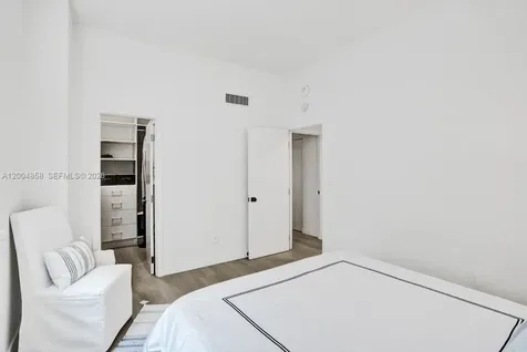 625 Biltmore Way Coral Gables FL 33134
