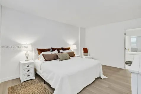 625 Biltmore Way Coral Gables FL 33134