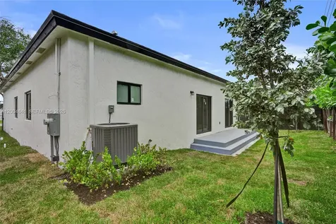 1913 SW 97th Avenue Miramar FL 33025