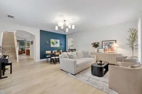 17116 SW 92nd Street Miami FL 33196