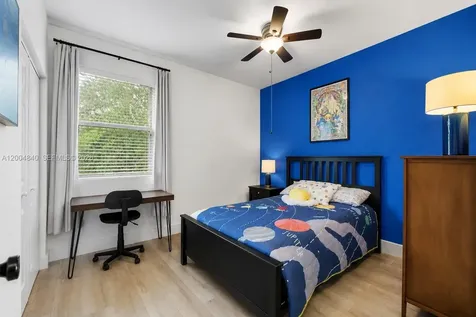 17116 SW 92nd Street Miami FL 33196