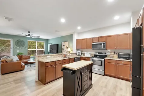 17116 SW 92nd Street Miami FL 33196