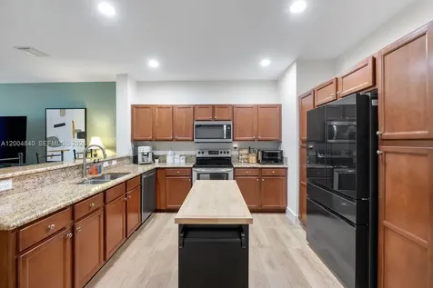 17116 SW 92nd Street Miami FL 33196